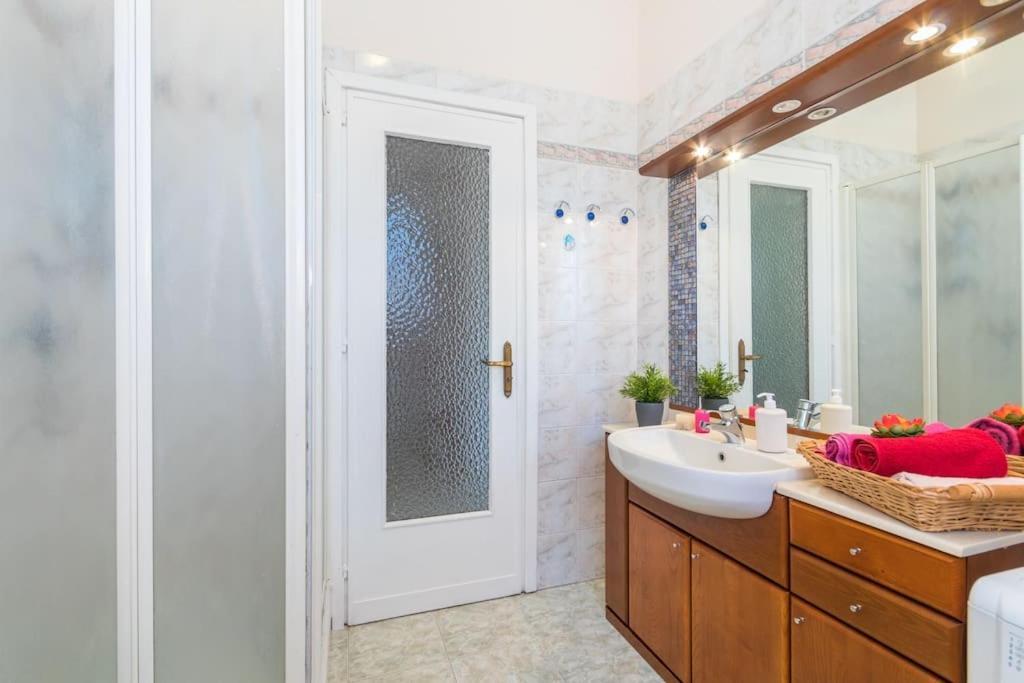 Mercadante Family Apartment Торино Екстериор снимка