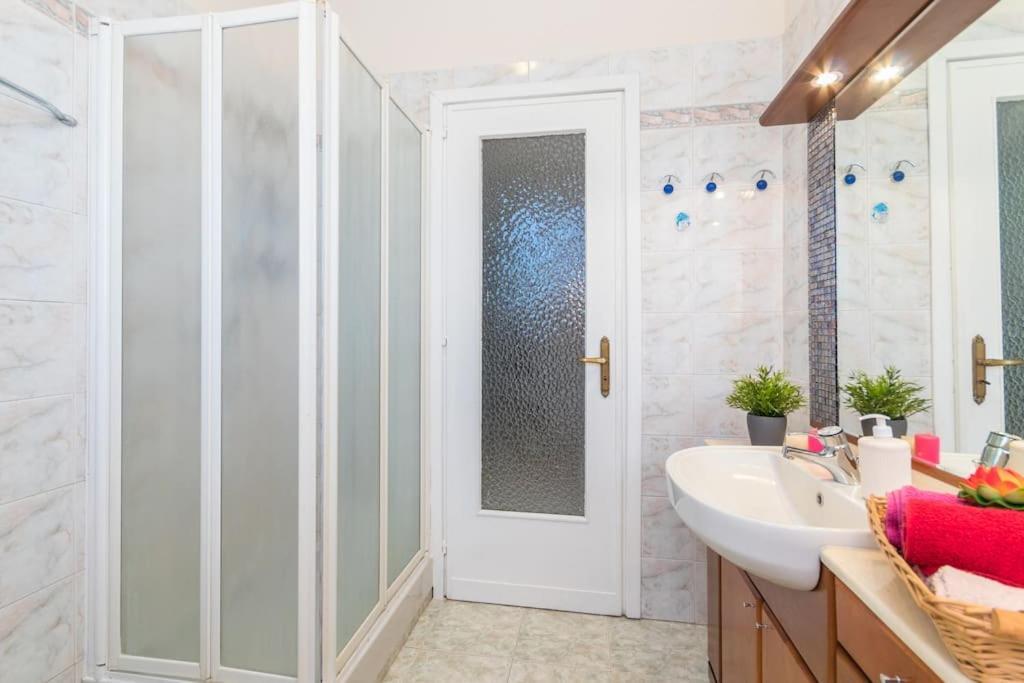 Mercadante Family Apartment Торино Екстериор снимка